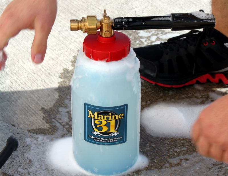 How to use a Foam Gun to wash your boat! - Marine 31 Forum